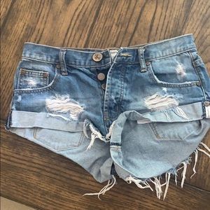 One teaspoon shorts